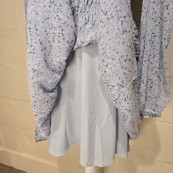 House of Harlow 1960 Shona Joy Mockneck Long Sleeve Smocked Mini Dress Blue L. - Picture 7 of 13